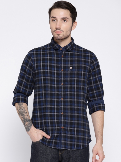 

Arrow Blue Jean Co. Men Blue & Black Slim Fit Checked Casual Shirt