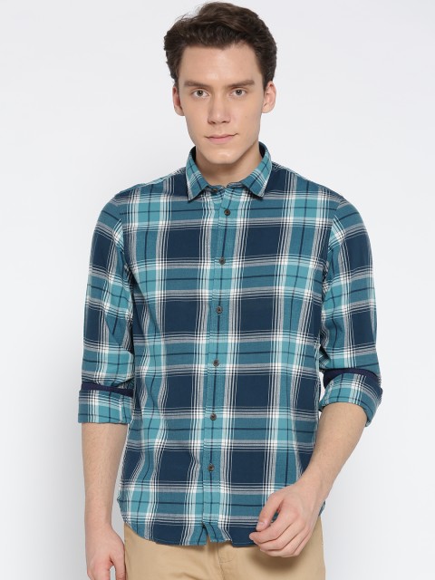 

Arrow Blue Jean Co. Men Teal Blue & White Slim Fit Checked Casual Shirt