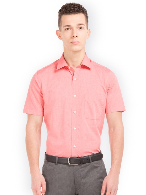 

Arrow Men Pink Regular Fit Solid Formal Shirt