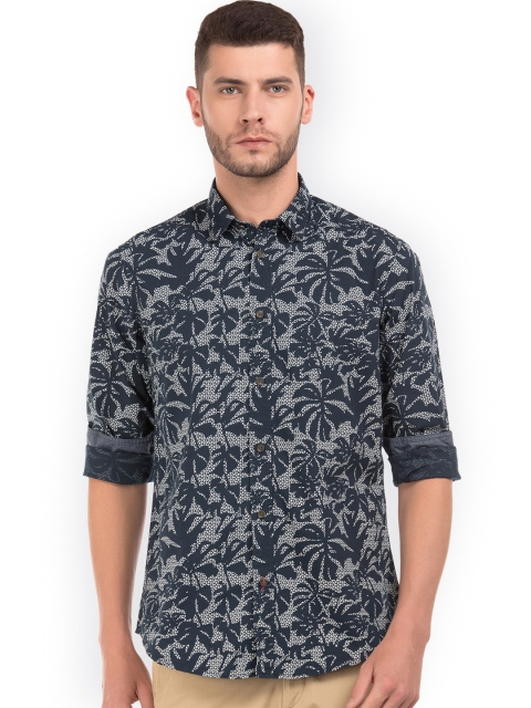

Arrow Blue Jean Co. Men Blue & Off-White Slim Fit Printed Casual Shirt