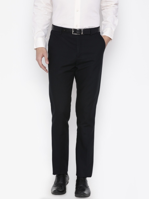 

Arrow Men Black Tapered Fit Solid Formal Trousers