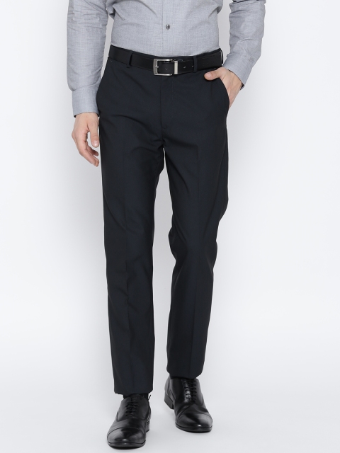 

Arrow New York Men Navy Tapered Fit Solid Formal Trousers, Navy blue