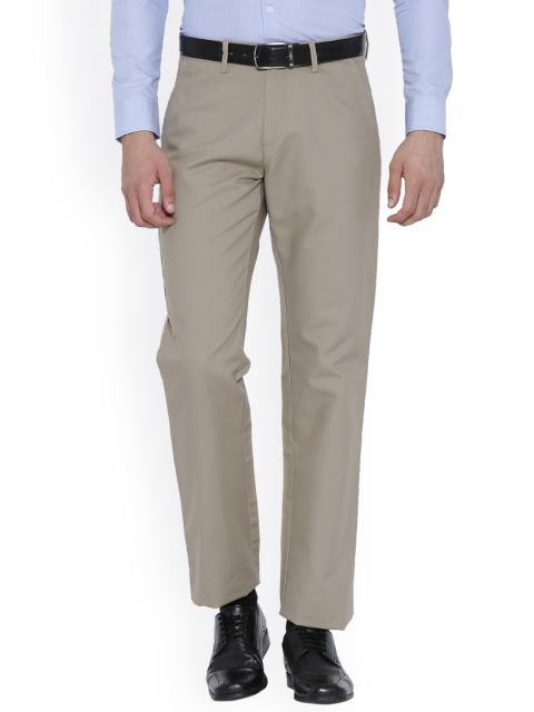 

Arrow Sport Men Khaki Solid Formal Trousers