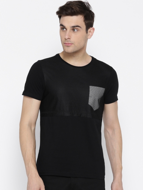 

Arrow New York Men Black Solid Round Neck T-shirt with Mesh Detail