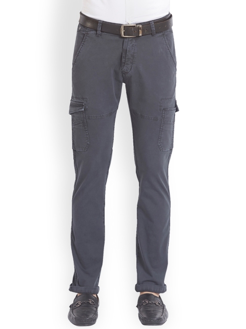 

SPYKAR Men Grey Relaxed Slim Fit Solid Cargos