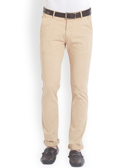 

SPYKAR Men Beige Relaxed Slim Fit Solid Regular Trousers