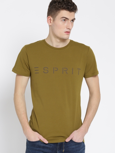 

ESPRIT Men Mustard Brown Printed Round Neck T-shirt