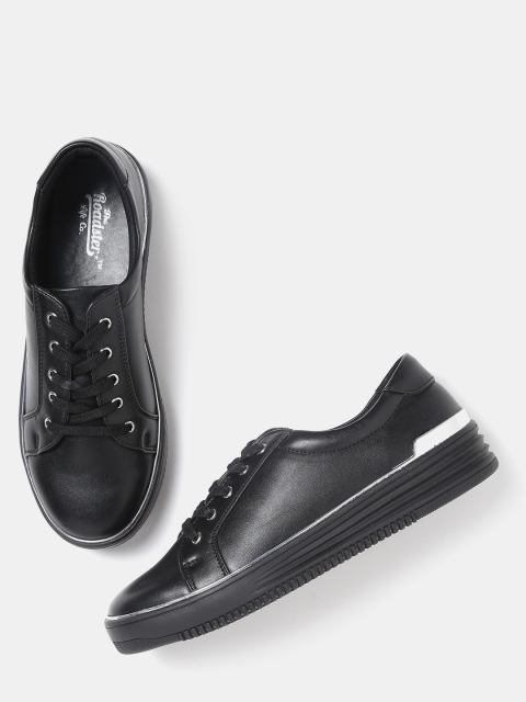 

Roadster Women Black Sneakers