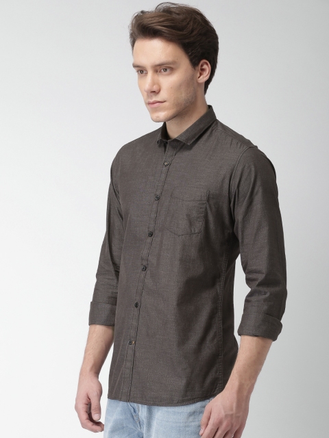

Mast & Harbour Men Brown Slim Fit Solid Casual Shirt