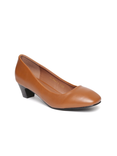 

Van Heusen Women Tan Brown Solid Pumps
