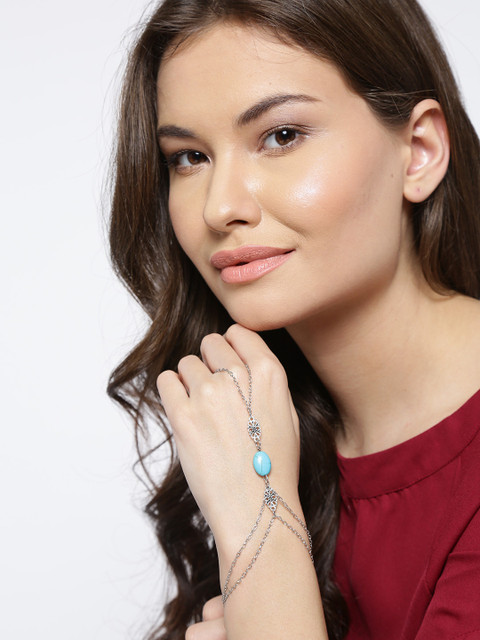 

OOMPH Silver-Toned Metal Stone-Studded Ring Bracelet