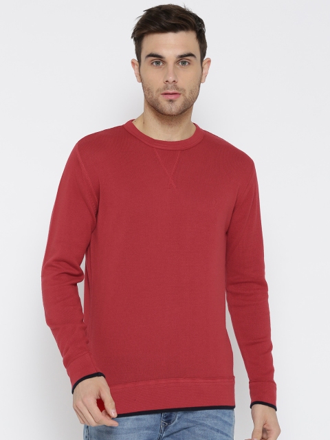 

Indian Terrain Men Red Solid Sweater