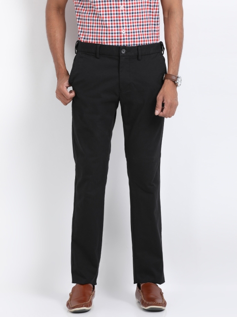 

Indian Terrain Men Black Brooklyn Slim Fit Solid Chinos