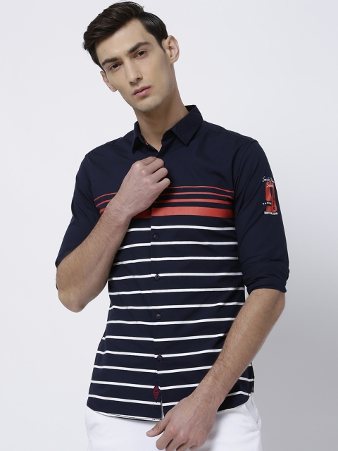 

LOCOMOTIVE Men Navy Blue & White Slim Fit Striped Casual Shirt