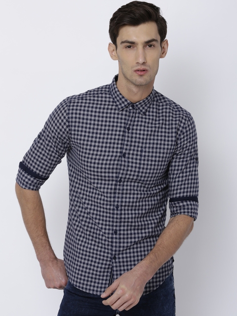 

LOCOMOTIVE Men Navy Blue & Grey Slim Fit Checked Casual Shirt