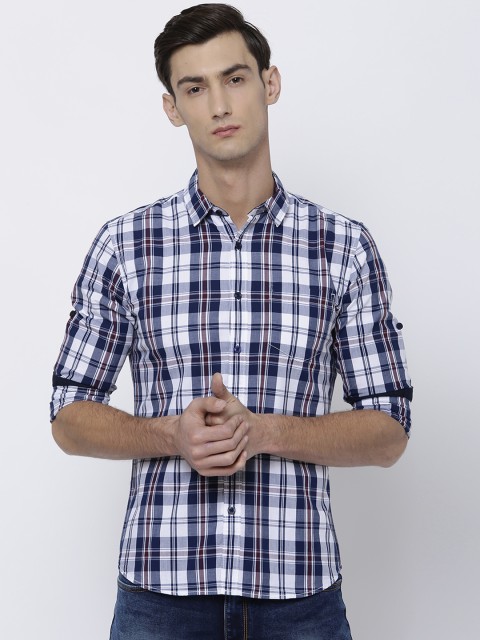 

HIGHLANDER Men White & Navy Blue Slim Fit Checked Casual Shirt