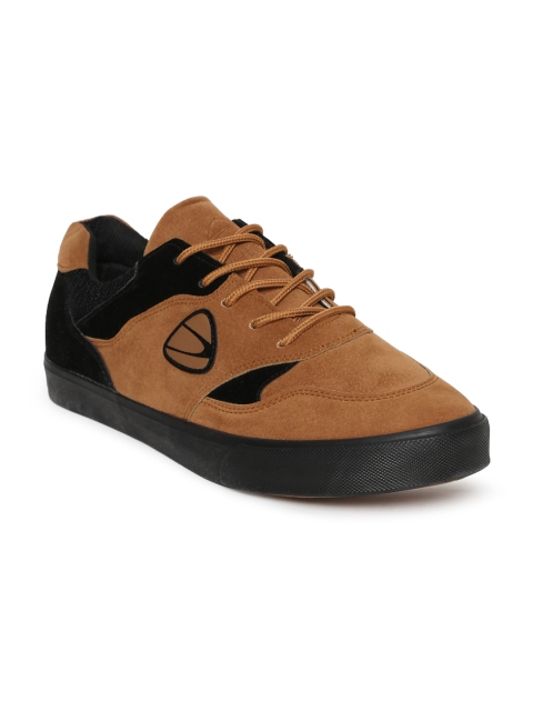 

Duke Men Brown Sneakers