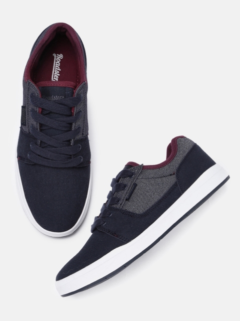 

Roadster Men Navy Blue Sneakers