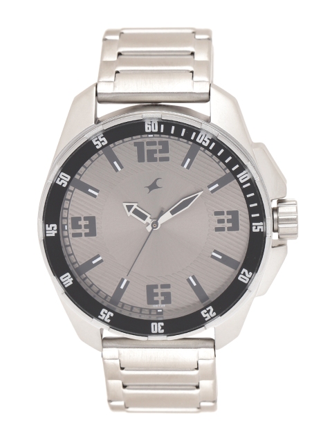 

Fastrack Men Silver-Toned Dial Watch 3084SM02
