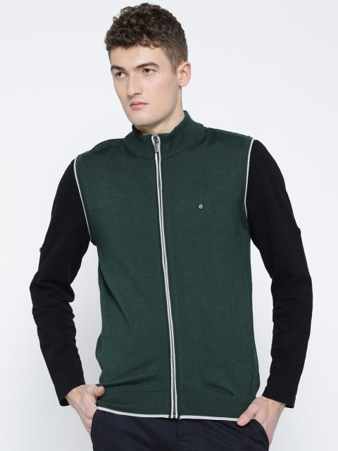 

Blackberrys Men Green Solid Sleeveless Cardigan