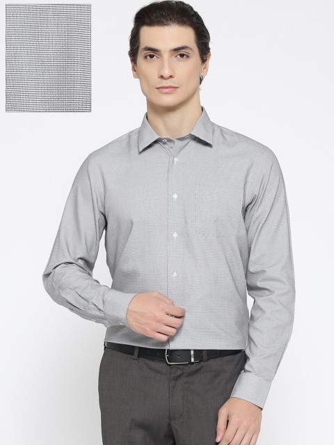 

Blackberrys Men Black & Off-White Smart Fit Self-Design Formal Shirt