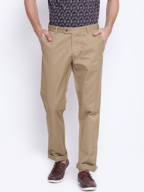 

Blackberrys Men Khaki Regular Fit Solid Chinos