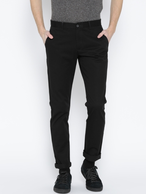 

Blackberrys Men Black Tapered Fit Solid Regular Trousers