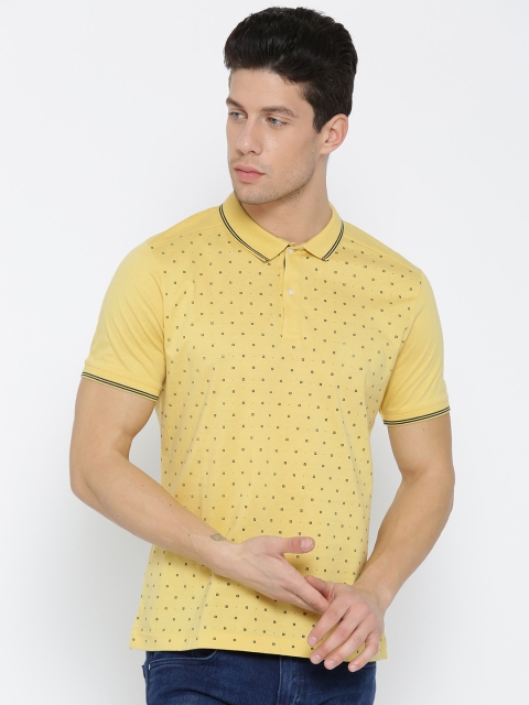 

Blackberrys Men Yellow Printed Polo Collar T-shirt