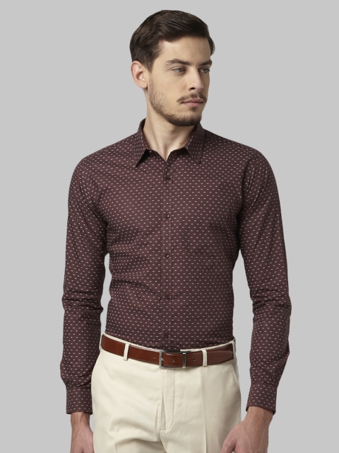 

Park Avenue Men Maroon Slim Fit Printed Semiformal Shirt
