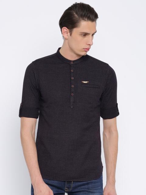 

The Indian Garage Co Men Black Checked Straight Slim Short Kurta