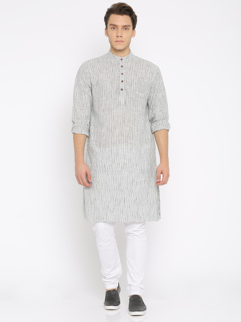 

Freehand Men Off-White & Black Striped Kurta with Pyjamas