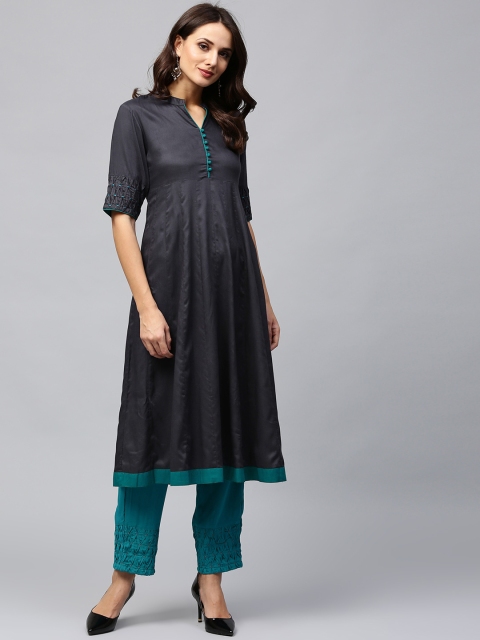 

AKS Women Grey Solid A-Line Kurta