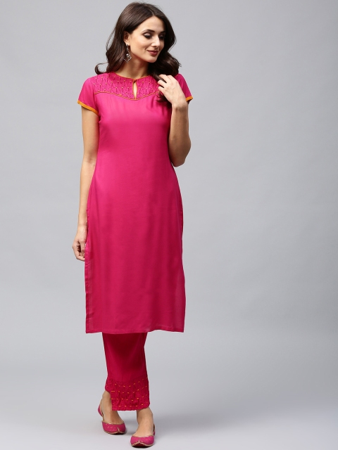 

AKS Women Magenta Solid Straight Kurta