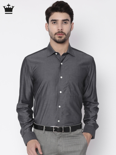 

Louis Philippe Men Grey Regular Fit Solid Formal Shirt