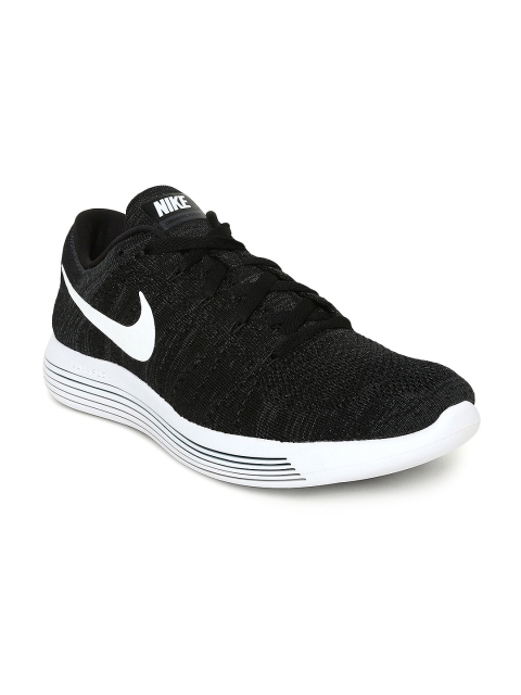 

Nike Men Black LUNAREPIC LOW FLYKNIT Running Shoes