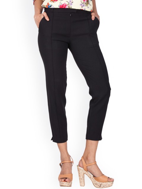 

Zink London Women Black Slim Fit Solid Regular Trousers