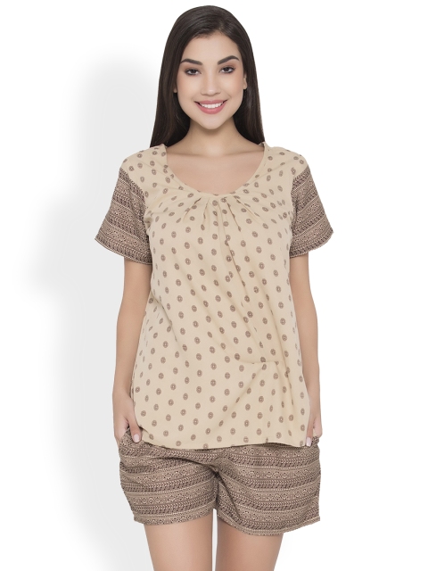 

Clovia Women Beige & Brown Printed Lounge Set LS0259M13L