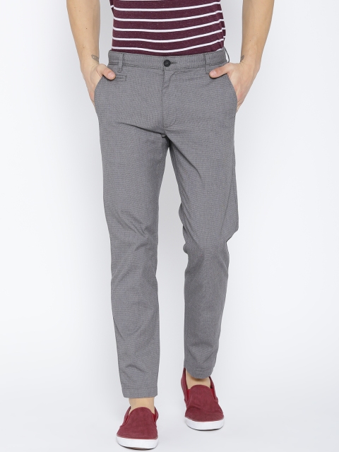 

United Colors of Benetton Men Grey & Black Slim Fit Self-Design Casual Trousers