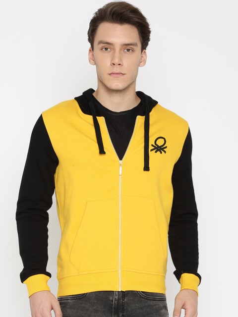 

United Colors of Benetton Men Yellow & Black Solid Hooded Sweatshirt
