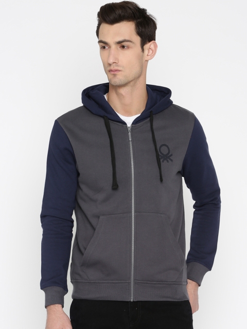 

United Colors of Benetton Men Grey & Navy Solid Hooded Sweatshirt