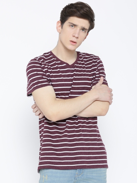 

United Colors of Benetton Men Burgundy Striped V-Neck T-shirt