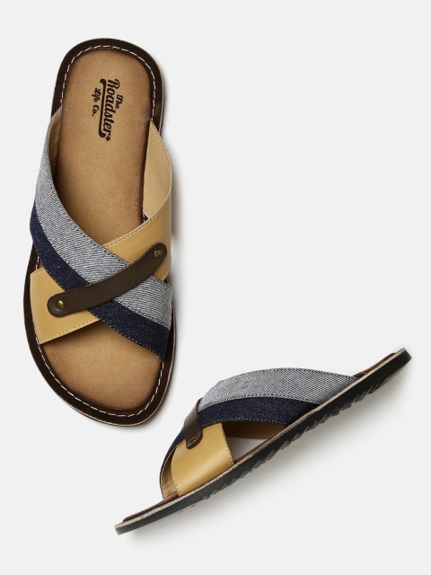

Roadster Men Blue & Beige Comfort Sandals