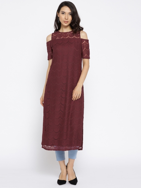 

Ojjasvi Women Maroon Solid Cold-Shoulder Straight Kurta