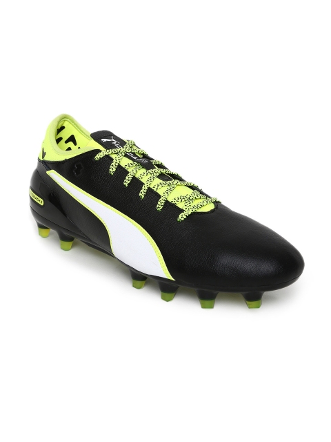 

Puma Men Black Football Shoes