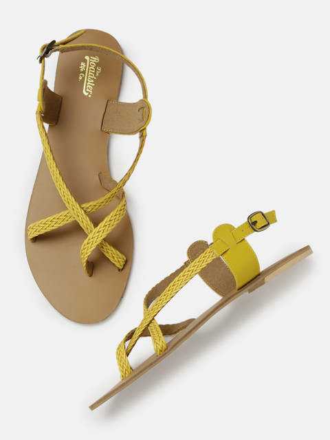 

Roadster Women Mustard Yellow Woven Design One Toe Flats
