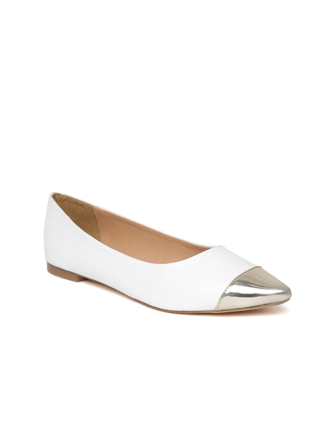 

Carlton London Women White & Gold-Toned Textured Ballerinas