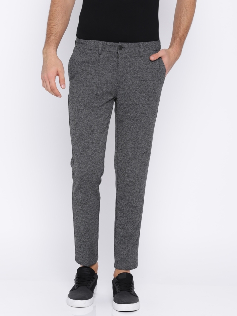 

Solly Sport Men Grey Melange Smart Regular Fit Self Design Regular Trousers