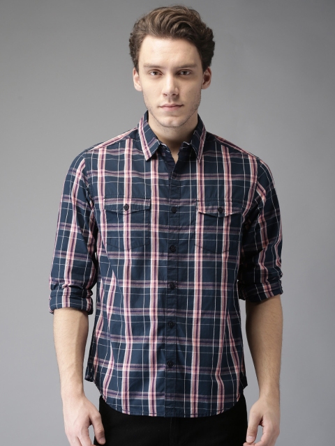 

Moda Rapido Men Navy Blue & Pink Regular Fit Checked Casual Shirt