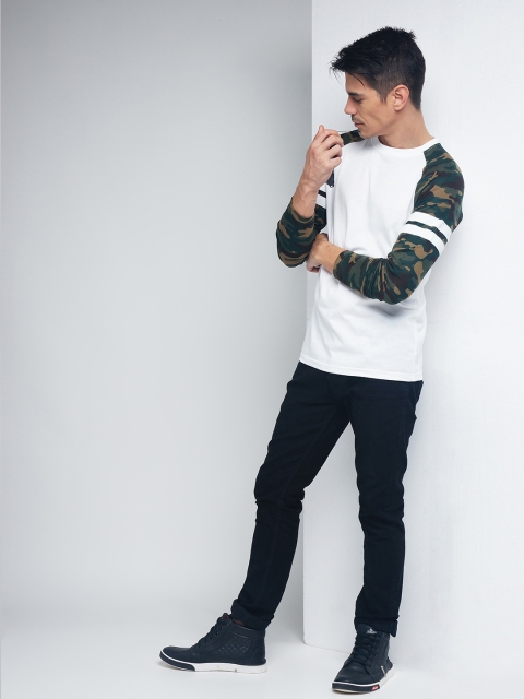 

Difference of Opinion Men White Printed Round Neck T-shirt