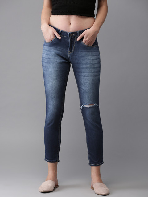 

HERE&NOW Women Blue Skinny Fit Mid-Rise Slash Knee Stretchable Cropped Jeans